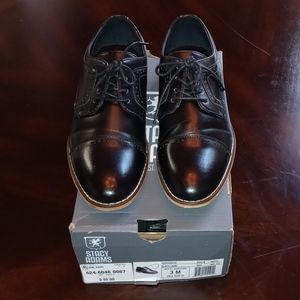 Boys size 3 Stacy Adams black